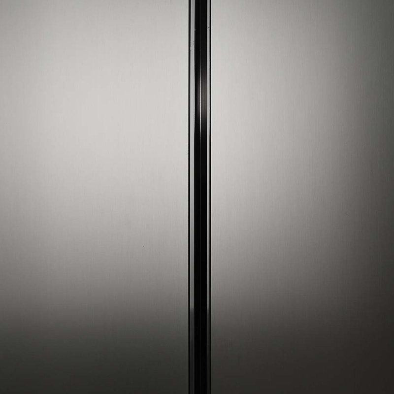 Ensemble d'armoires de garage gris métallique L de 64 po x H 72 po x P 20 po Nova Series (5 pièces)
