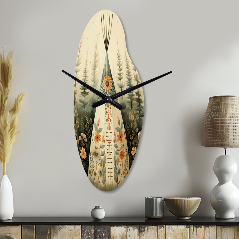 Horloge murale en forme de courbe incurvée beige, Moyenne