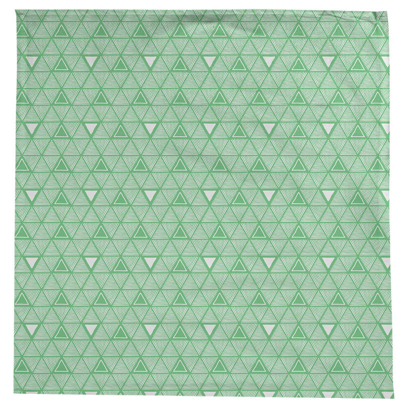 Classic Hand Drawn Triangles Tablecloth, Green/White
