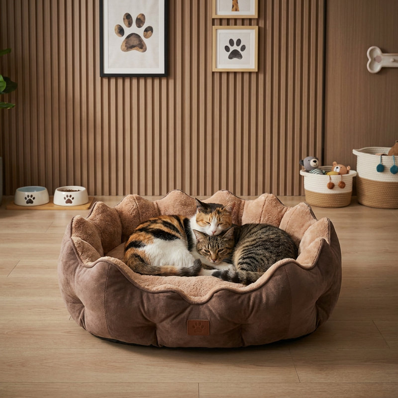 Lit pour chat ComfyNest, Small (17.3" L x 15" W), Brun