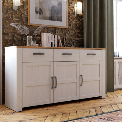 Whiteley 166cm Sideboard