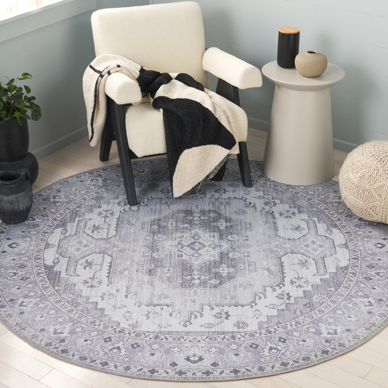 Shaelan Performance Machine Washable Oriental Rug, Round 6'