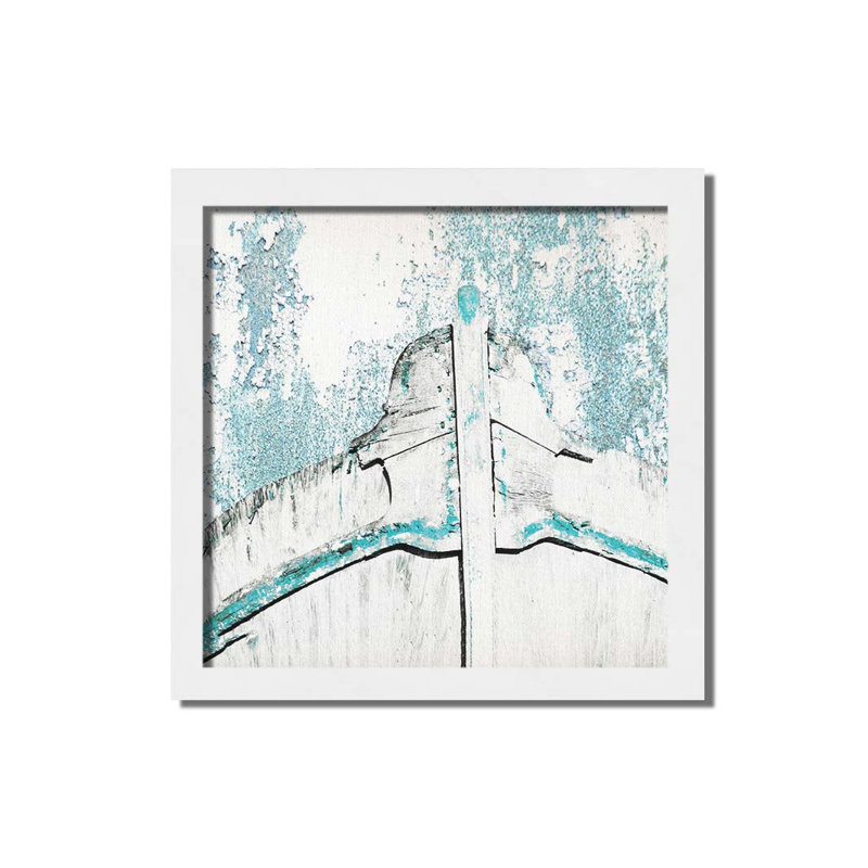 Old Bow par Hal Halli. Impression sur papier - Montée et encadrée avec de l'acrylique transparent, H 34 po x l 34 po