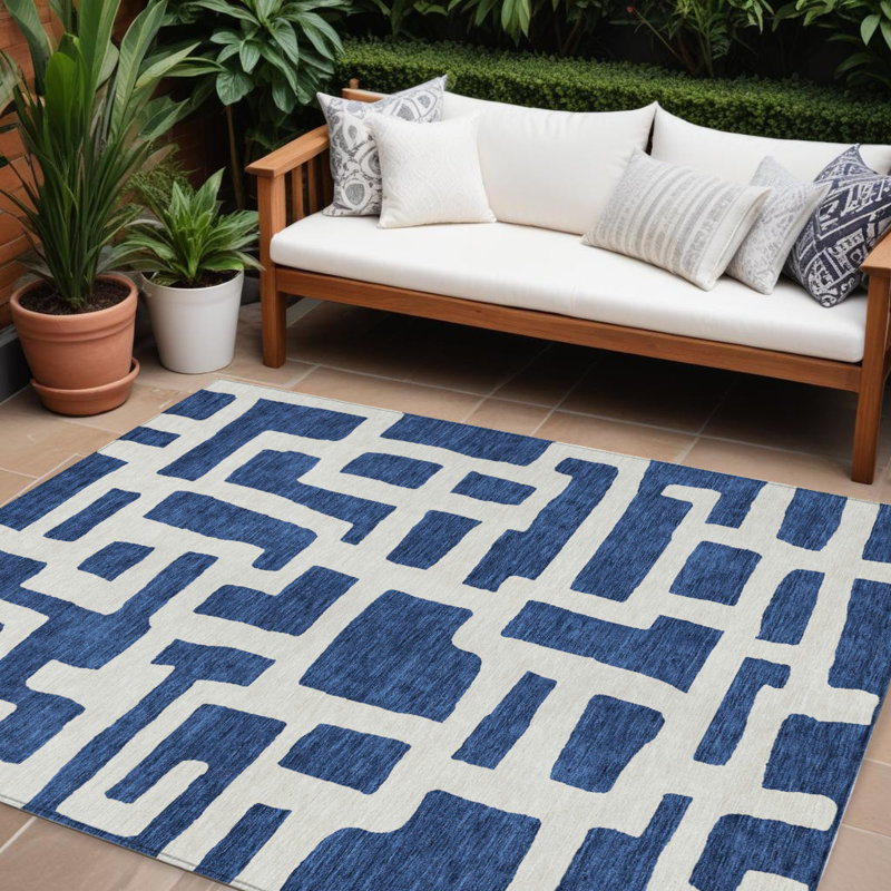 Tapis extérieur lavable abstrait bleu marine et ivoire 9 pi x 12 pi
