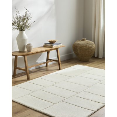 Tapis rectangulaire ivoire en laine touffeté à la main Cashanti