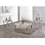 Table basse de style traditionnel avec un design sculpté, une structure en bois massif et une élégante finition champagne pour les intérieurs classiques-640635605-640635604