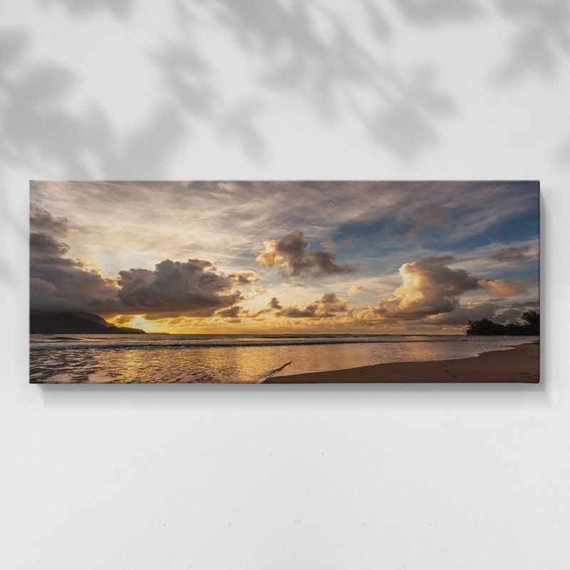 Coucher de soleil dans la baie de Hanalei - Toile tendue avec châssis - Prêt à accrocher, H 16 po x l 40 po