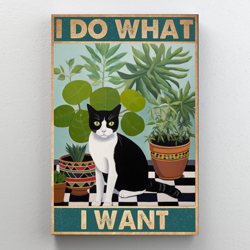 Chat Itzela Tuxedo I Do What I Want, H 36 po x l 24 po x P 1,25 po