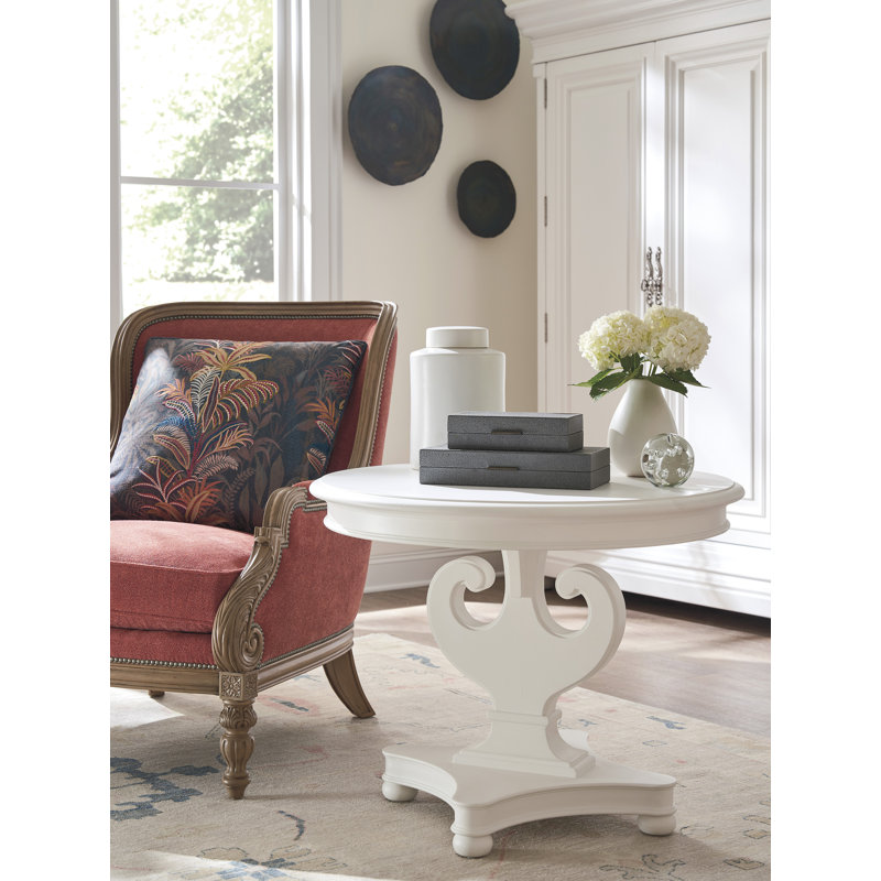 Villa Blanca End Table
