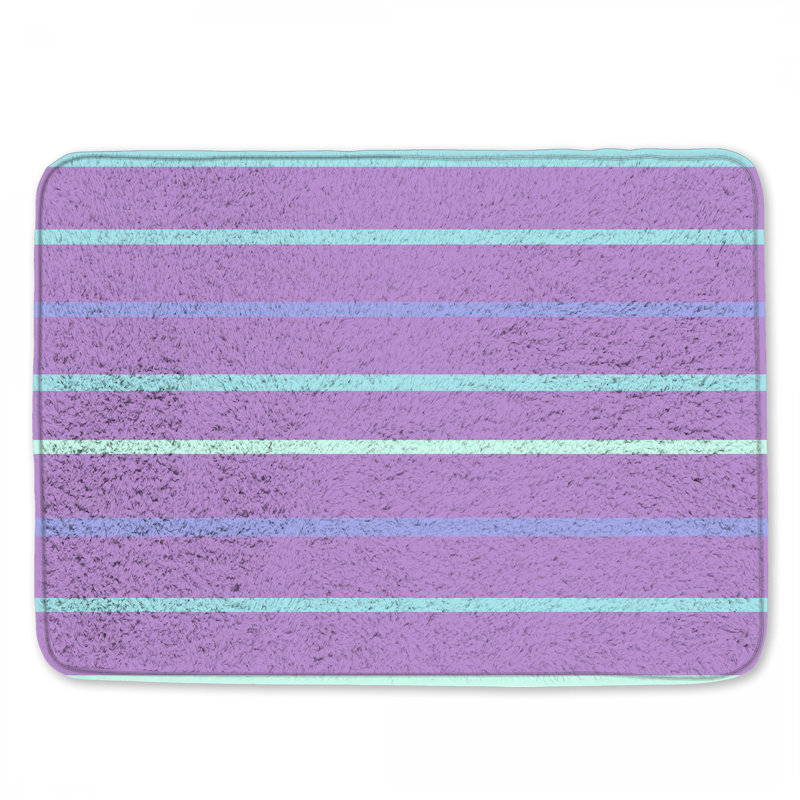 Tapis de bain mauve à rayures bleues, L 24 po x L 17 po