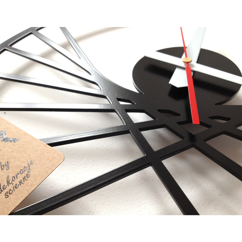 Gualfredo Metal Wall Clock