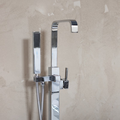 Sakura Bathroom Tub Spout with Diverter