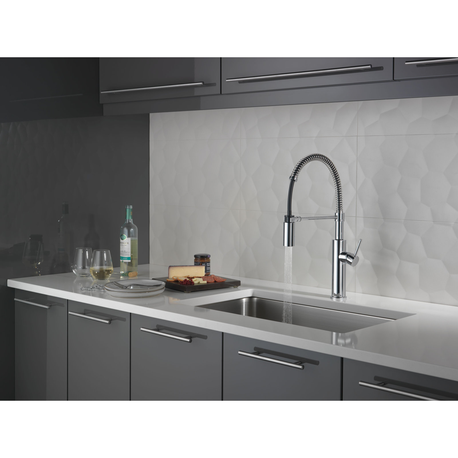 Antoni Commercial Pull-Down Kitchen Faucet, Chrome