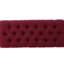 Rouge sophistiqué avec un revêtement luxueux et des détails de coutures en diamant, superbe banc, siège confortable capitonné