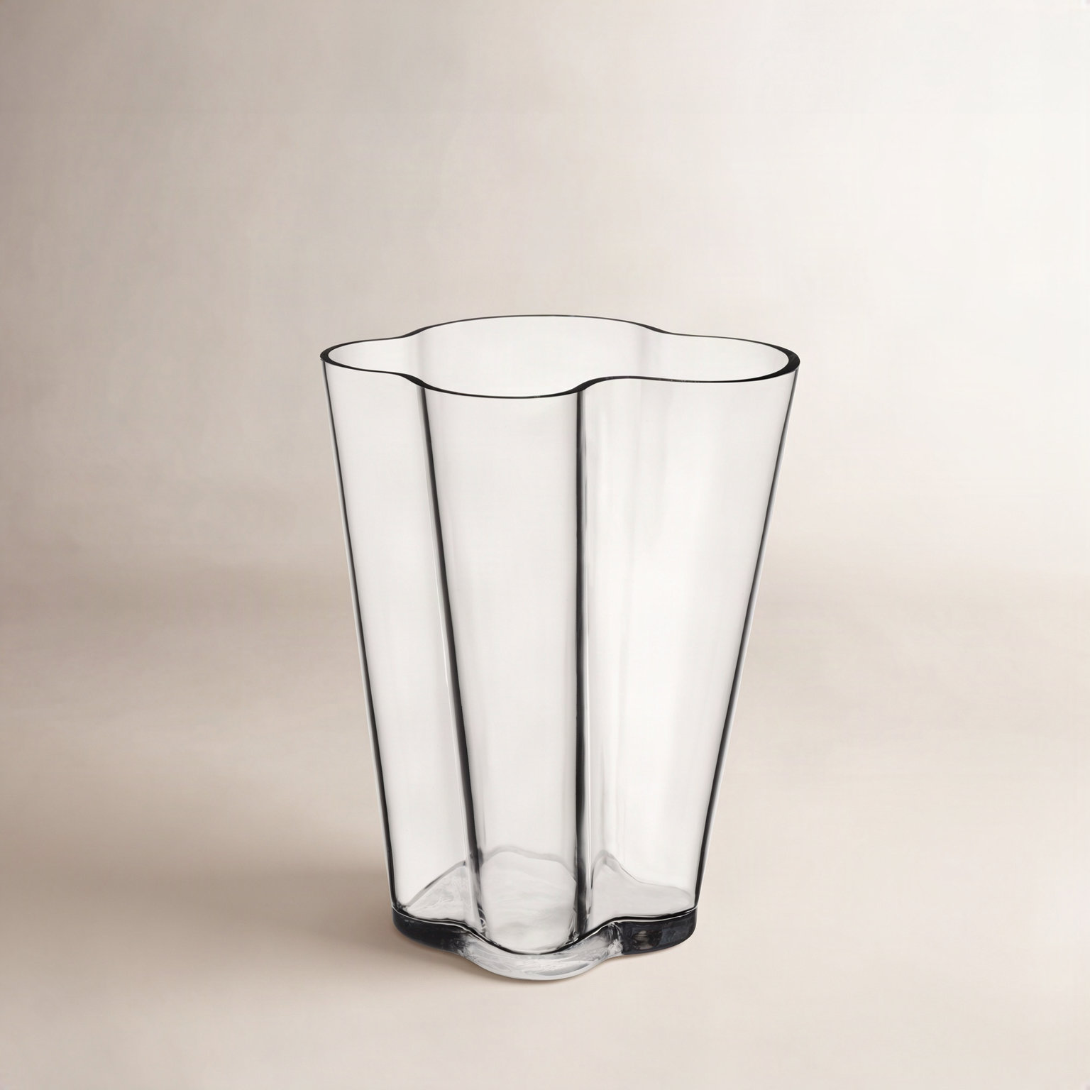 Aalto Glass Table Vase, 10.63" H x 8.43" W x 8.43" D, Clear