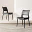 Ensemble de 2 chaises de salle à manger en similicuir noir, siège et dossier ergonomiques, pour la maison et le bureau. Design élégant.