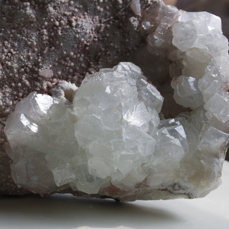 Sculpture Edmea Apophyllite calcédoine