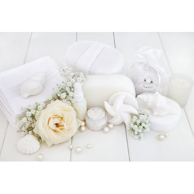 Adedapo " Spa Beauty Treatment "