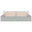 Bed-167955689-167955688