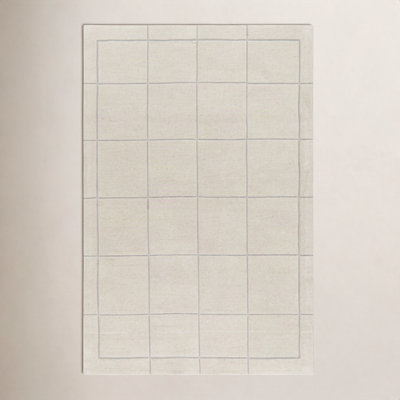 Mallory Hand-Woven Pearl Geometric Rug