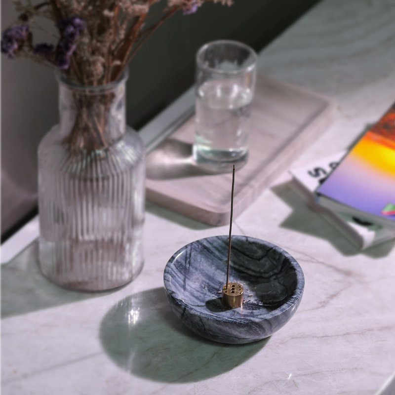 Brûleur d'encens en marbre, Gris foncé
