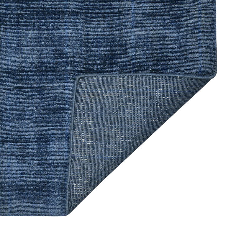 Handmade Blue Sapphire Viscose 2' x 3' Area Rug