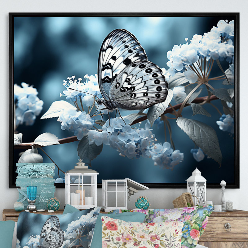 «Reg Blue Butterfly Haven II» sur toile, H 30 po x l 40 po x P 1,5 po, Cadre flottant noir