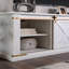 Base de console de télévision de style rustique blanc antique avec portes coulissantes décoratives en métal Plusieurs tablettes de rangement ouvertes Portes en X de conception campagnarde-285441145