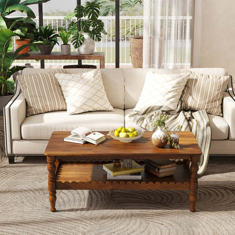 Table basse Farmhouse avec pieds en bois massif et tablette de rangement Wave-Edge