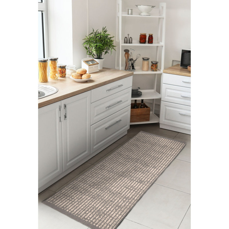 Sunidhi Striped Indoor / Outdoor Area Rug, Runner 67 x 200 cm