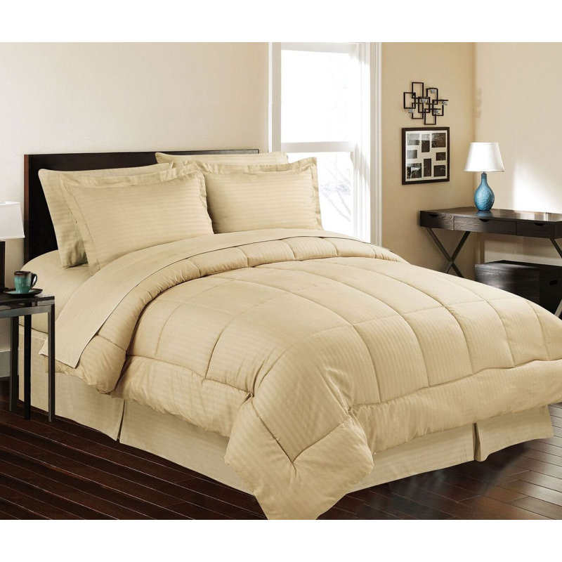 Ensemble d'édredon réversible en microfibre 8 pièces , Moka, Édredon très grand