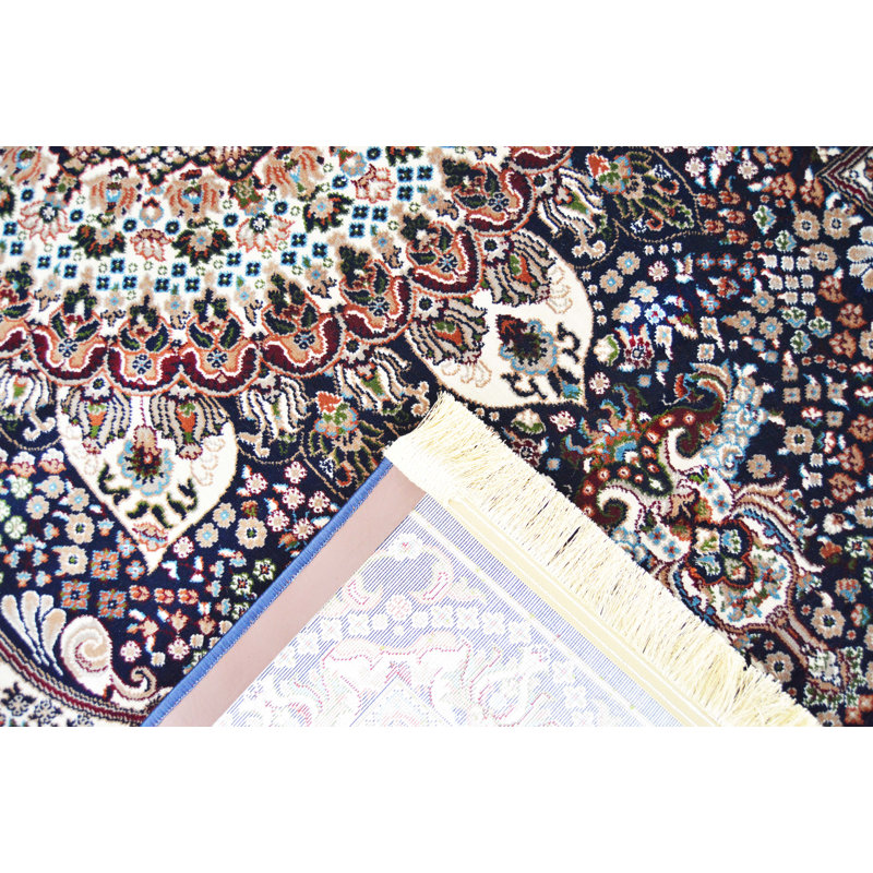 Tapis oriental traditionnel Darwen mesurant 2 pi 6 po x 8 pi 2 po, Rectangle 5 pi 2 po x 7 pi 5 po