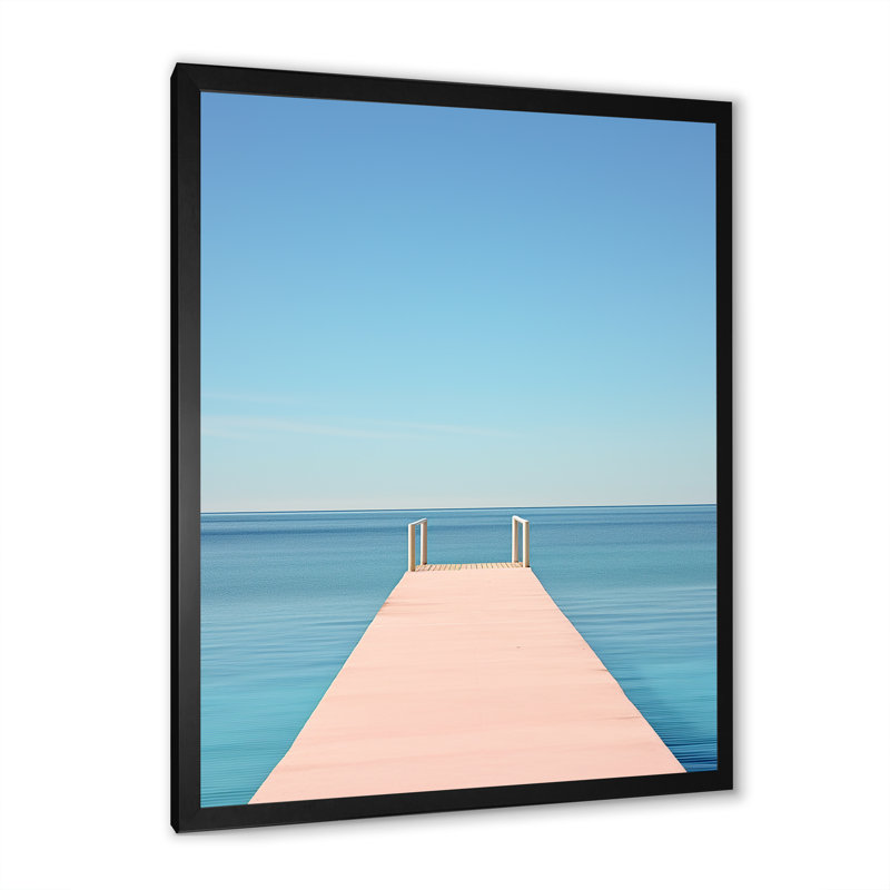 «Coastal Blue Pier Pers perspective I», reproduction sur toile, H 44 po x l 34 po x P 1,5 po, Cadre photo noir