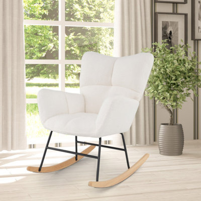Chaise berçante de chambre de bébé avec dossier et accoudoirs confortables