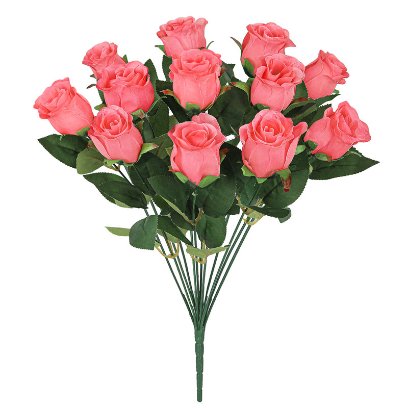 Bouquet de roses artificielles, Corail