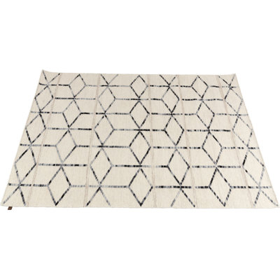 Nanok Geometric Hand Woven Area Rug