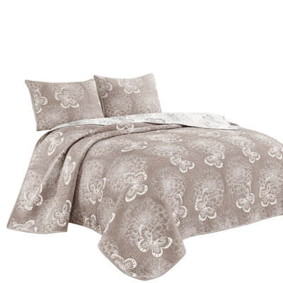 Noriko 3-Piece Reversible Cotton Matelassé Bedspread Set