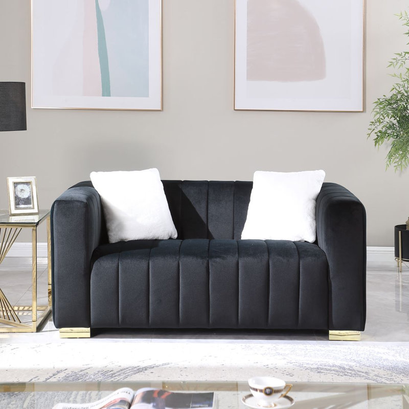 62.6 " Velvet Loveseat