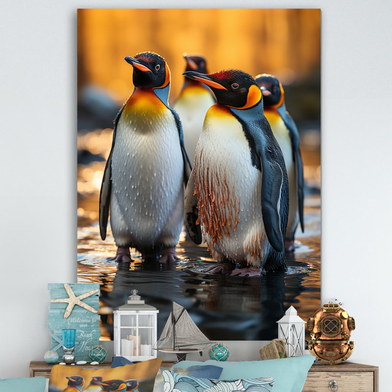 «Playful Snow Wonders Penguins II», reproduction sur toile, H 32 po x l 24 po x P 1 po, Toile tendue