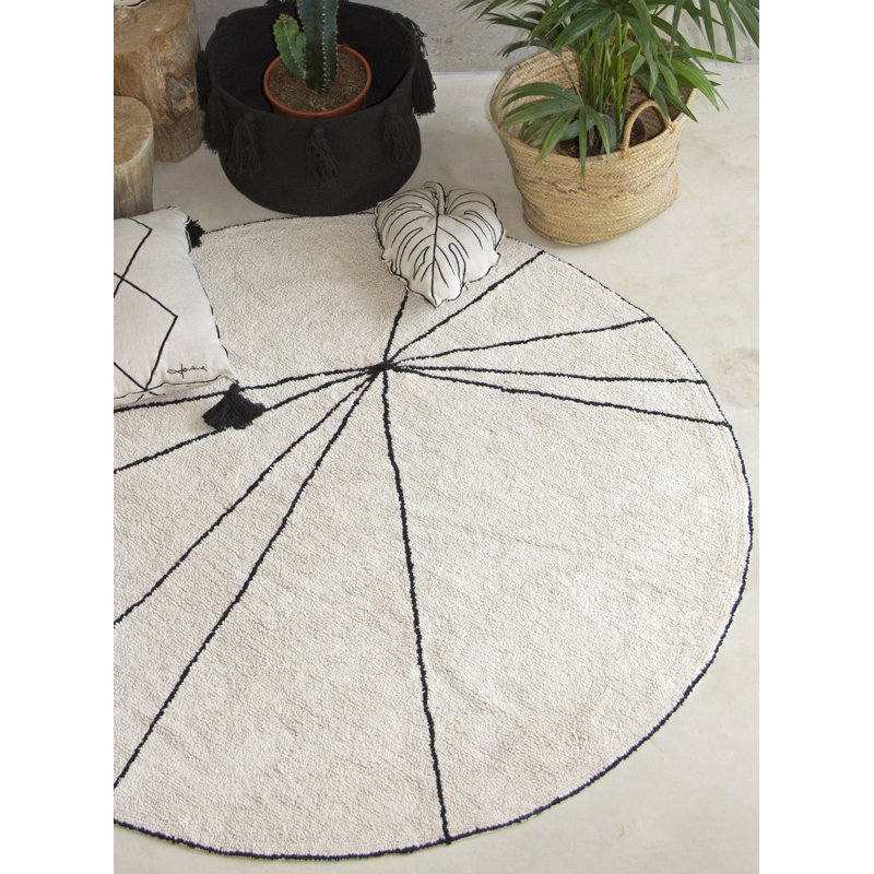 Handmade Tufted Round 5'3" Cotton Area Rug in Beige/Black