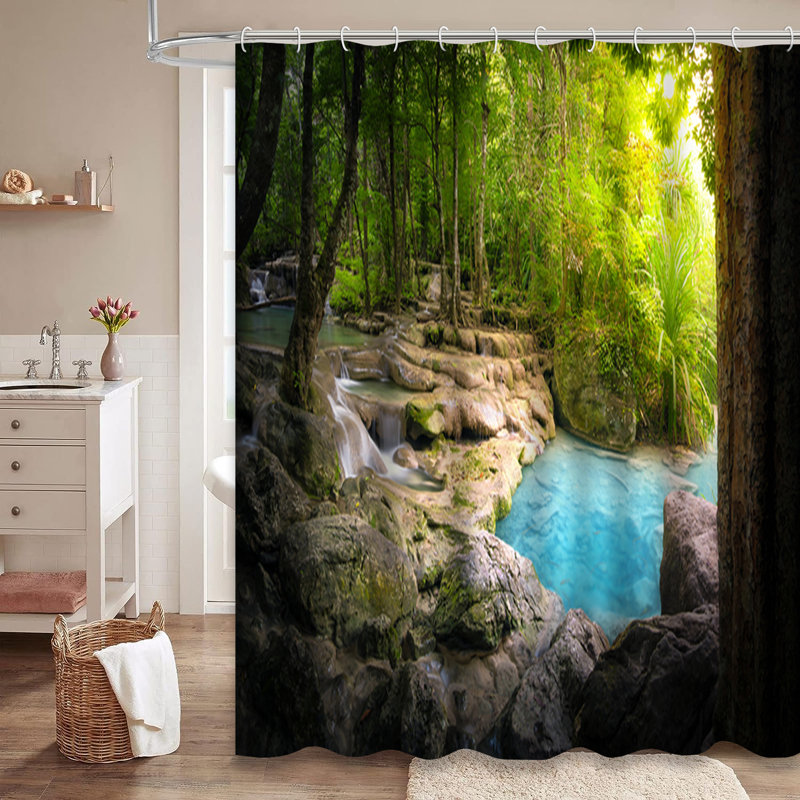 Rideau de douche Tranquil River Stream, L 72 po x l 72 po
