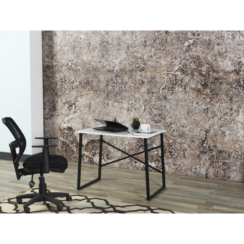 Bureau d'ordinateur l 23 po Neavins, Blanc