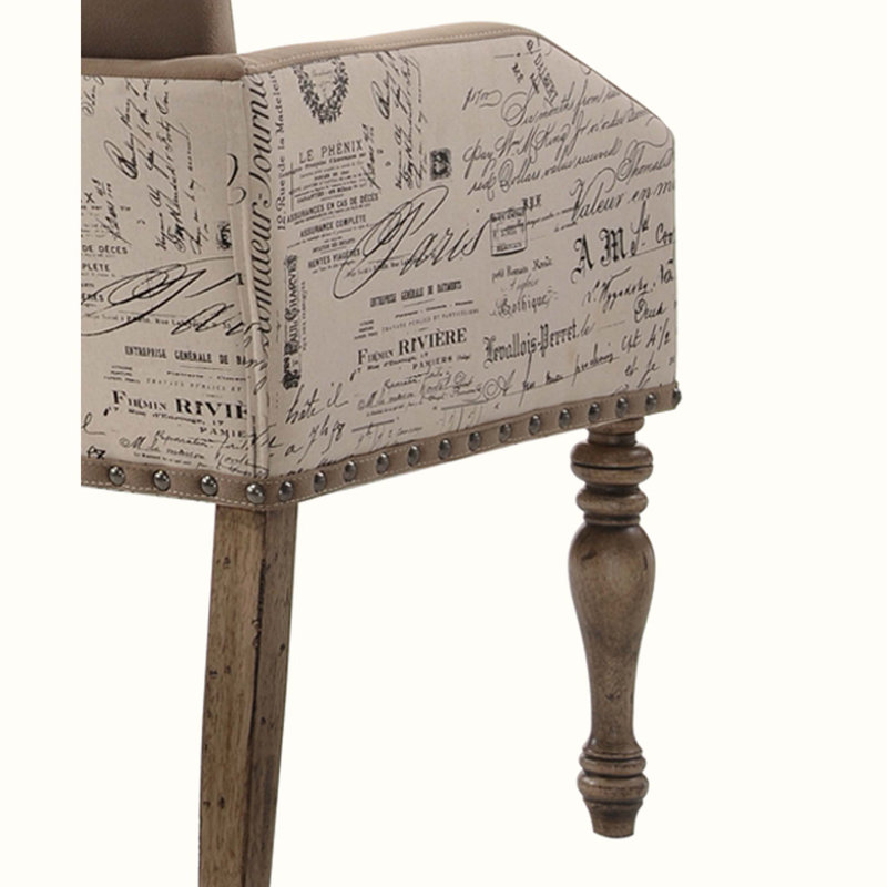Chaise Kristie