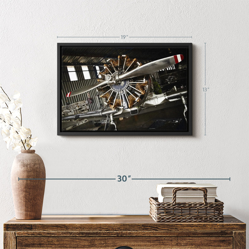"Art mural hélice d'avion de guerre", H 13 po x l 19 po