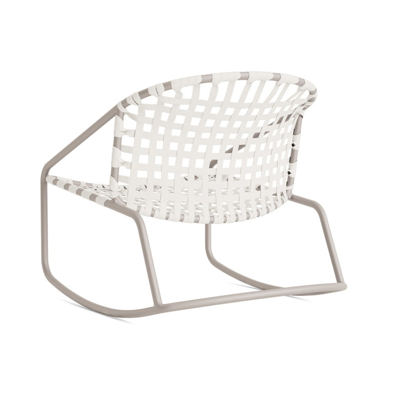 Kantan Outdoor Lounge Chair, Dove Smooth/White Lite