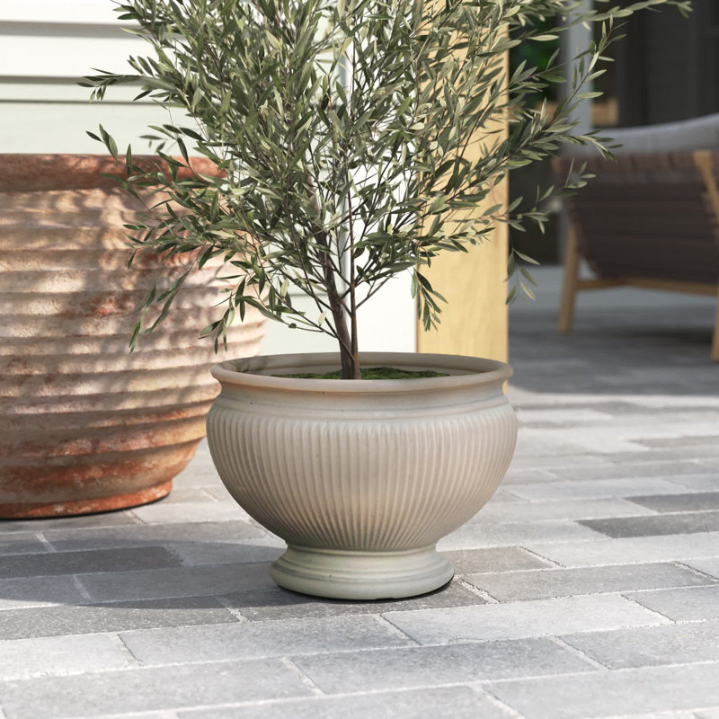 Pot de fleurs d'extérieur rond en polyrésine 15 po x 15 po x 11,5 po Cyren, 1, Brun