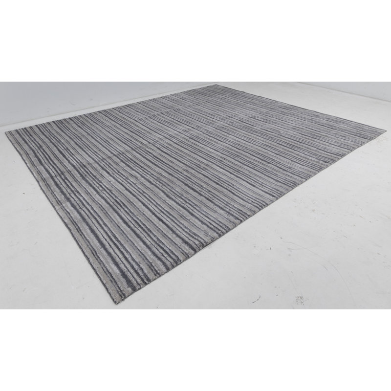 Handmade Cotton and Silk Striped Area Rug