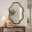 Miroir décoratif en bois massif de 24 po x 36 po, décor rustique irrégulier pour salle de bain et salon