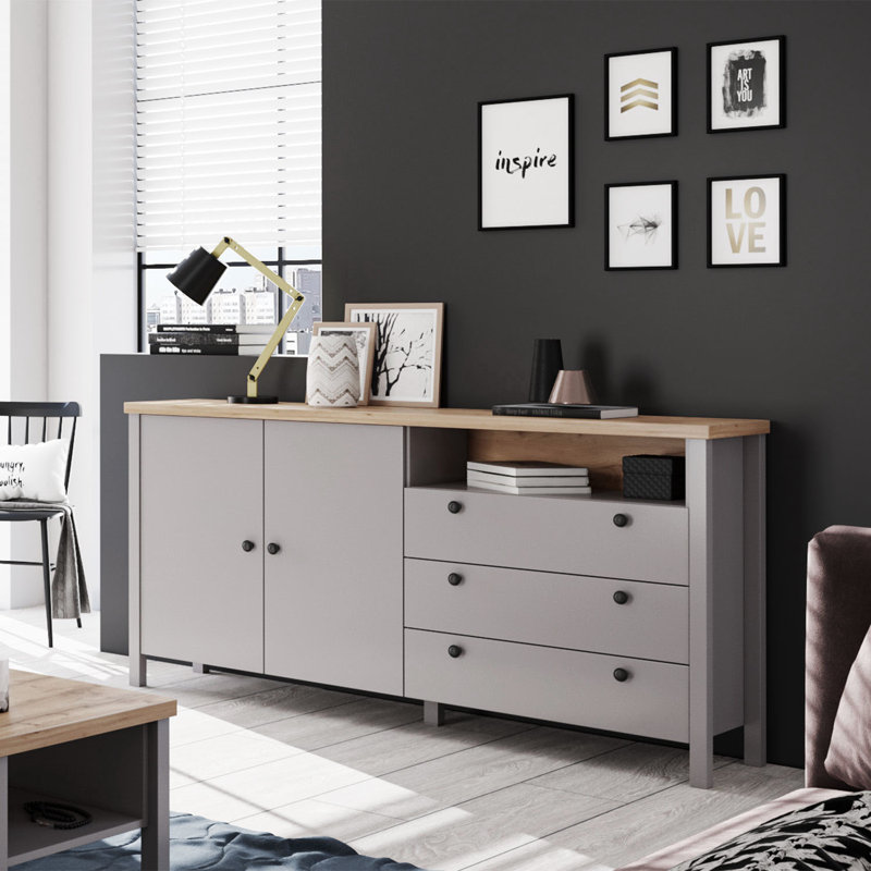 Gologan 166.5cm Sideboard