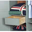 Garde-robe moderne et simple